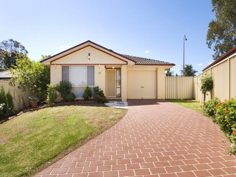 33 Appletree Grove, Oakhurst, NSW 2761 Property Details