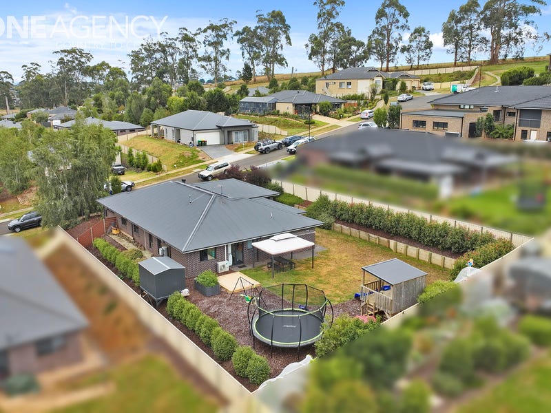 Real Estate & Property for Sale in Drouin, VIC 3818