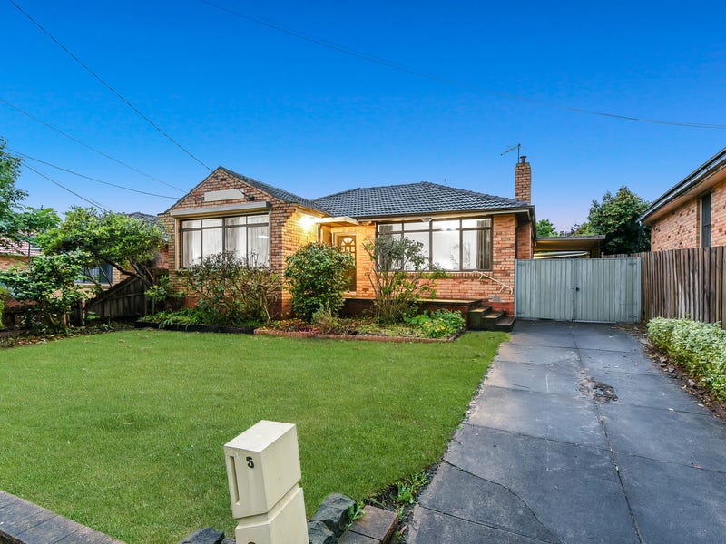 5 Emerald Drive, Springvale, Vic 3171 House for Sale
