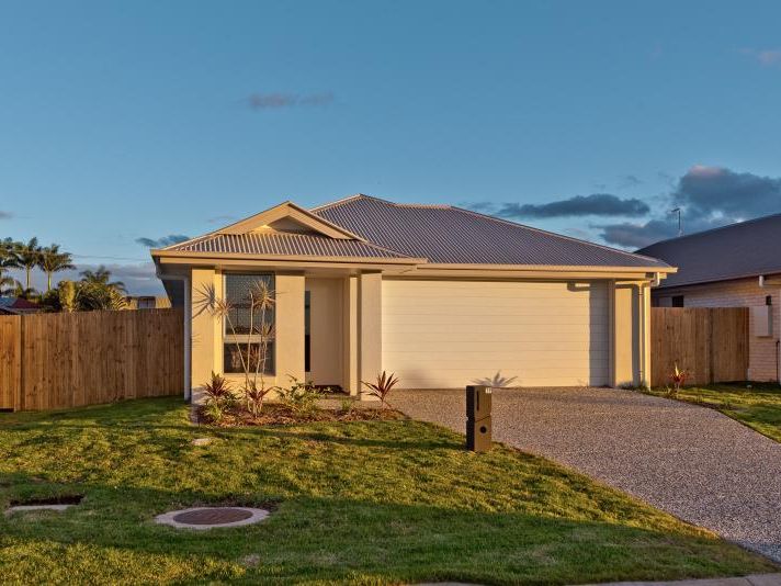 19 Oxbow Cres, Lawnton, QLD 4501
