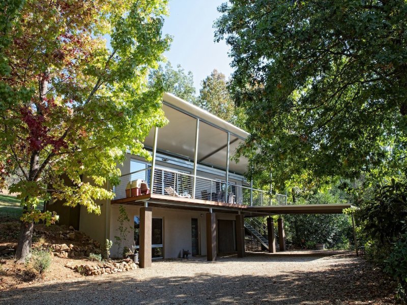 20 Iarias Lane, Bright, Vic 3741 Property Details