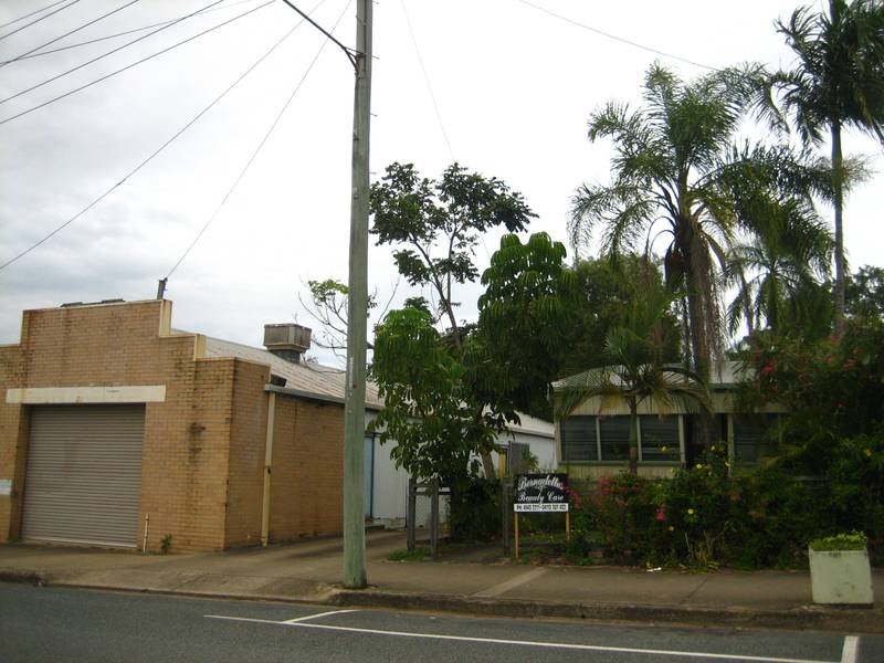 17 Central Street, Sarina, Qld 4737 Property Details