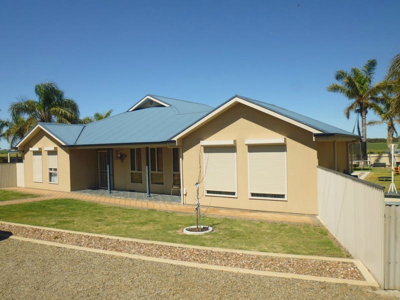 5915 Spencer Highway, Port Broughton, SA 5522
