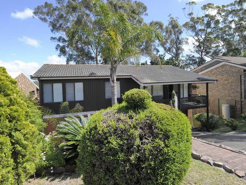 33 Corrie Parade, Corlette, NSW 2315 Property Details