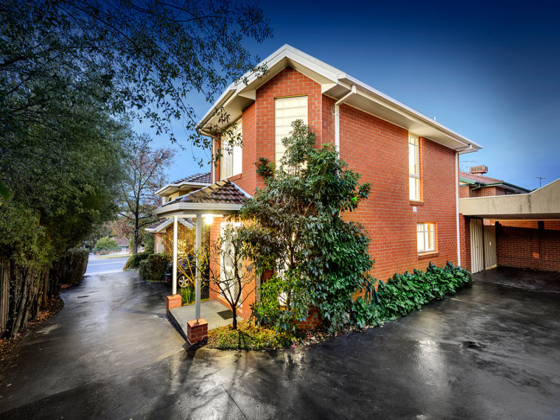 2/159 Grimshaw Street, Greensborough, Vic 3088 Property Details