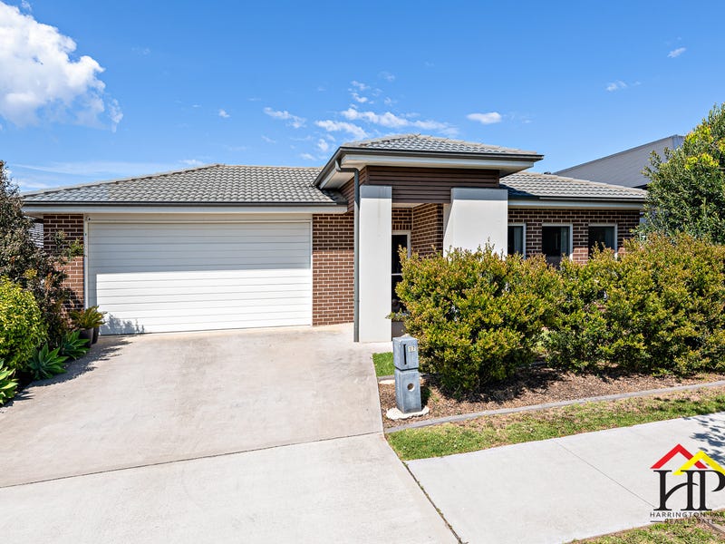 17 Holden Drive, Oran Park, NSW 2570