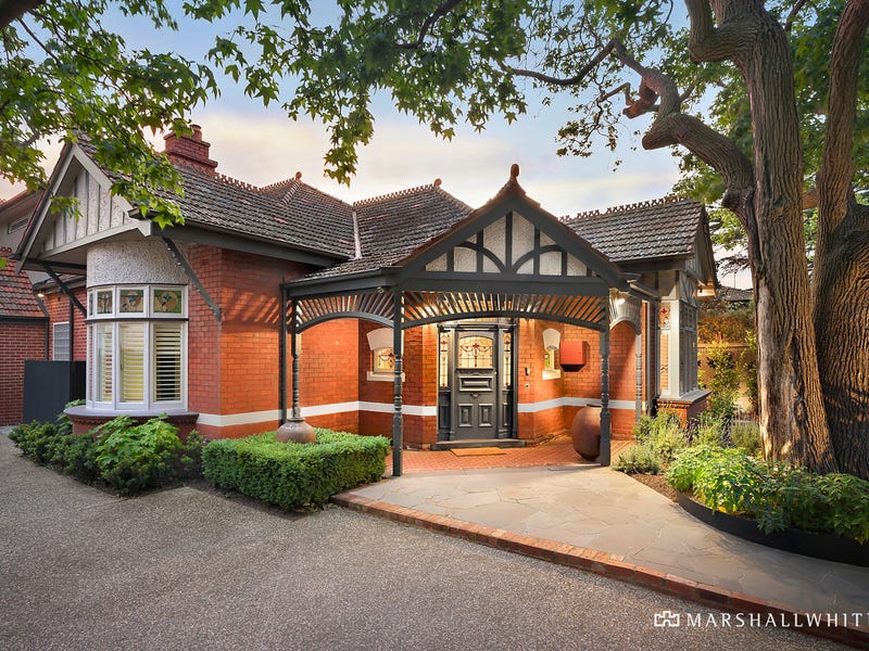 10 Central Park Road, Malvern East, VIC 3145