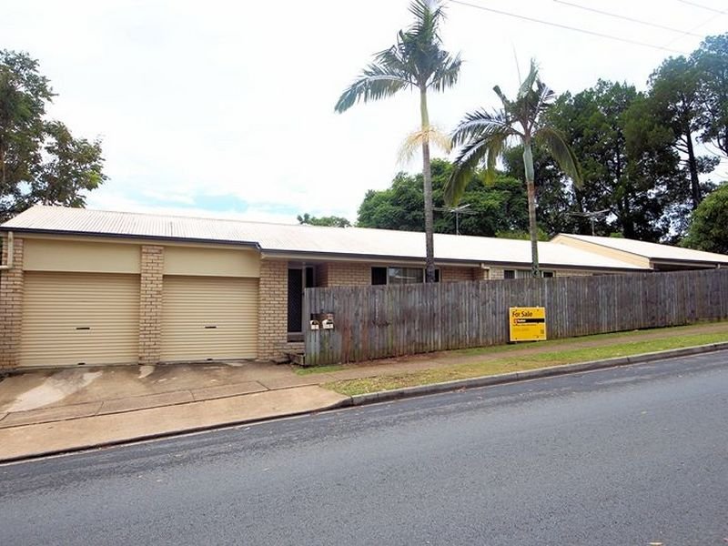 2 Blazey Street, Kallangur, QLD 4503