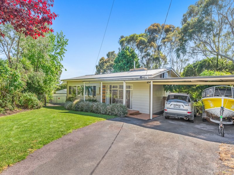 10 Dimora Avenue, Camperdown, Vic 3260 Property Details