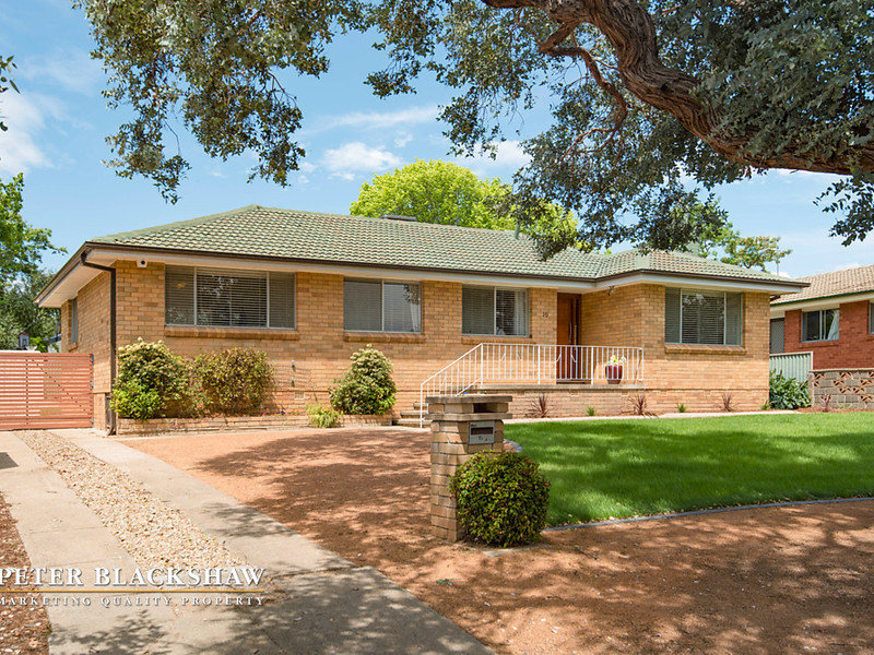 19 Thomson Street, Chifley, ACT 2606