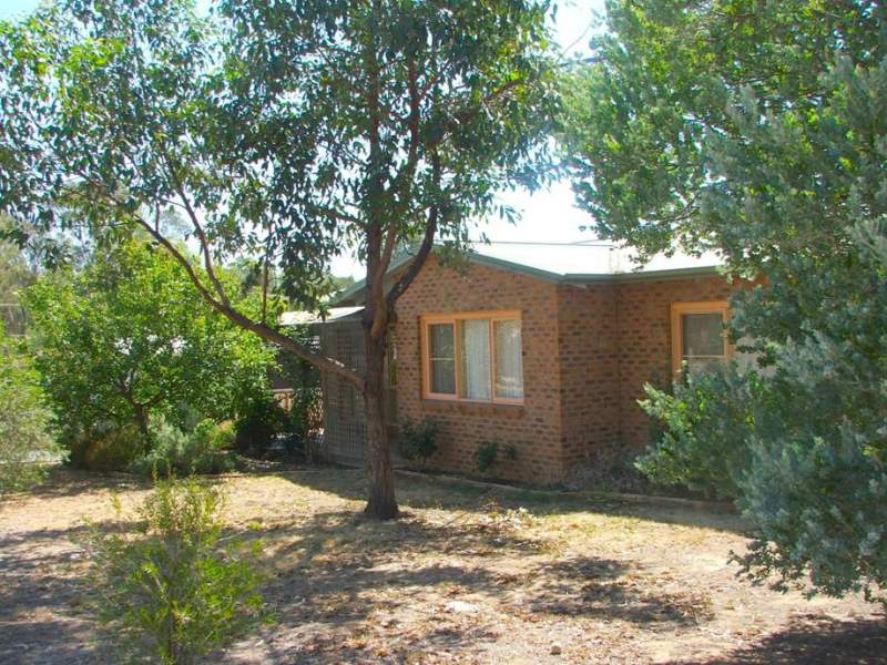 2 McDonnell Street, Wahgunyah, Vic 3687 Property Details