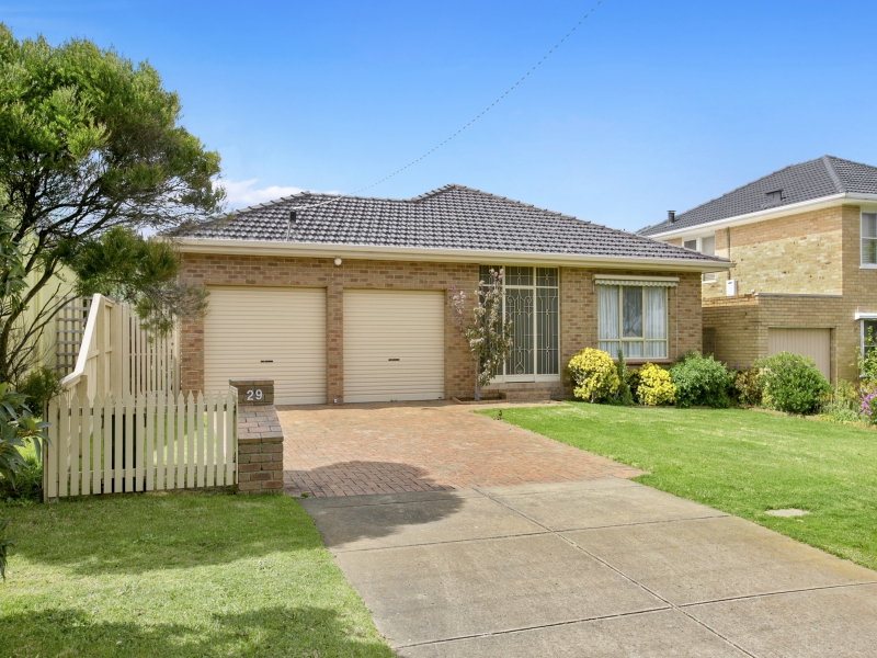 29 Marine Avenue, Mornington, Vic 3931 Property Details