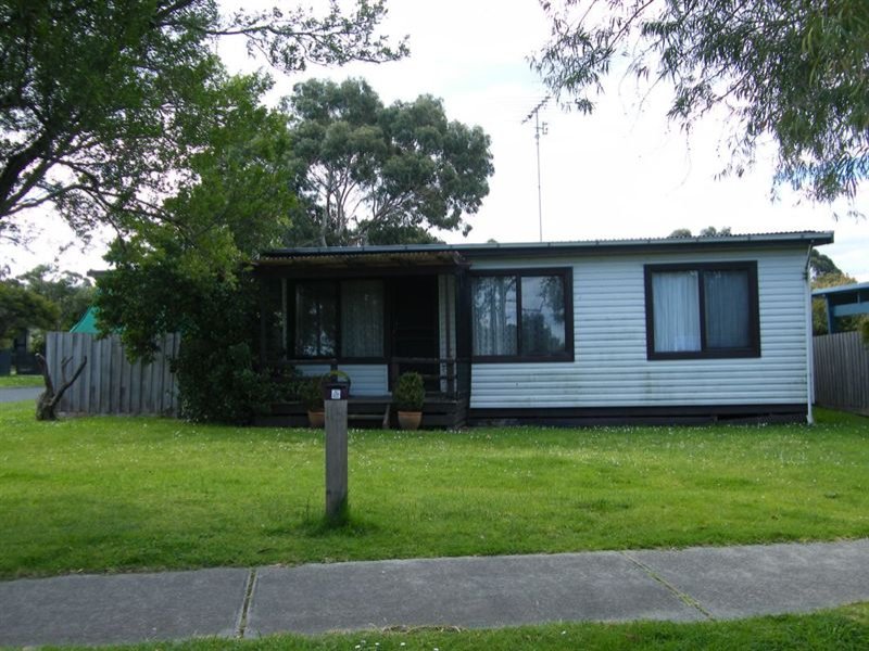 113 Bayview Avenue, Inverloch, Vic 3996 Property Details