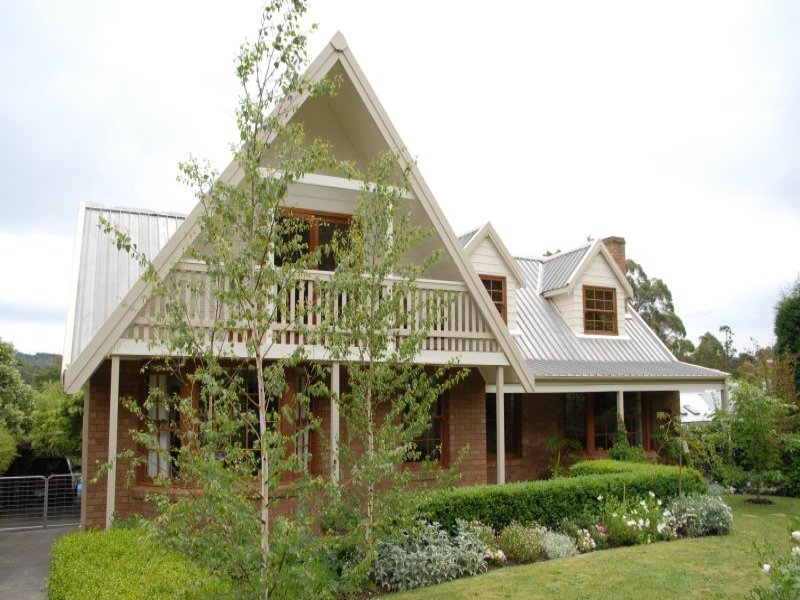 33 Holly Street, Bowral, NSW 2576