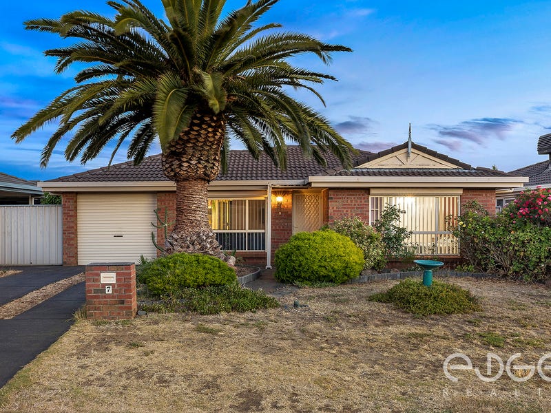 7 Burdett Drive, Paralowie, SA 5108 Property Details