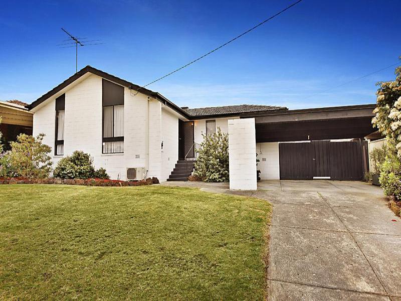 4 Cromer Court, Gladstone Park, VIC 3043
