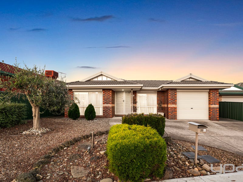21 Mockridge Avenue, Burnside, Vic 3023 House for Sale realestate