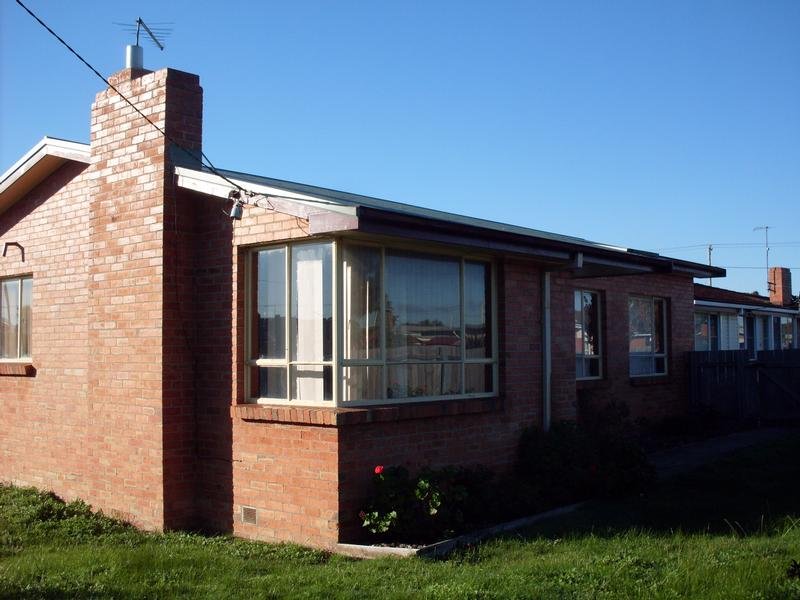 2 Gray Avenue, Town, TAS 7253