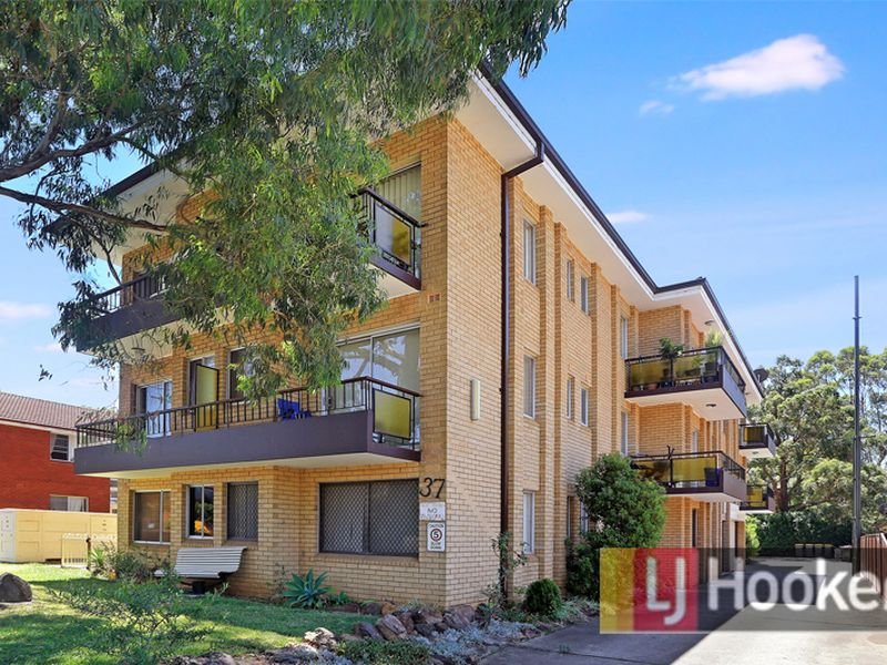 10/37 Calliope Street, Guildford, NSW 2161