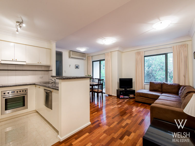 52/122 Mounts Bay Road, Perth, WA 6000 Property Details