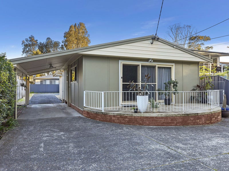 40 Narrawa Avenue, Erina, NSW 2250 Property Details