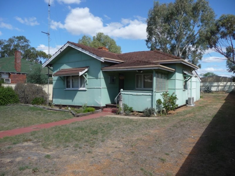 37 Forrest Street, Beverley, WA 6304 Property Details