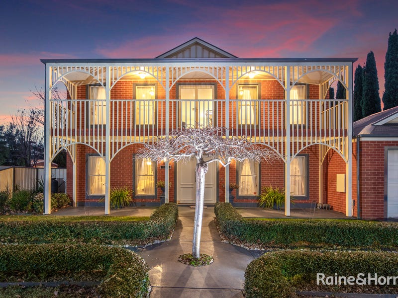 6 The Avenue, Sunbury, Vic 3429 Property Details