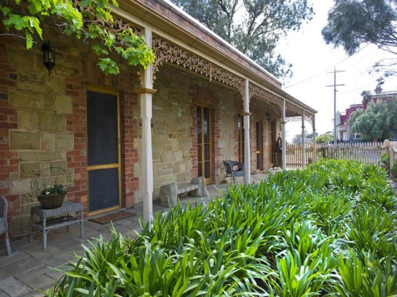 18 20 Valentine Street, Bendigo, Vic 3550 Property Details