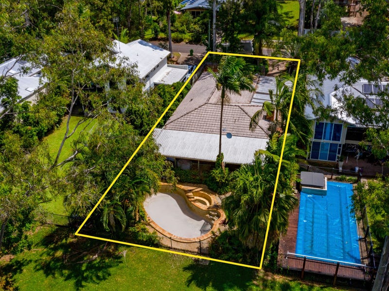 11 Morning Glory Drive, Cooroibah, QLD 4565