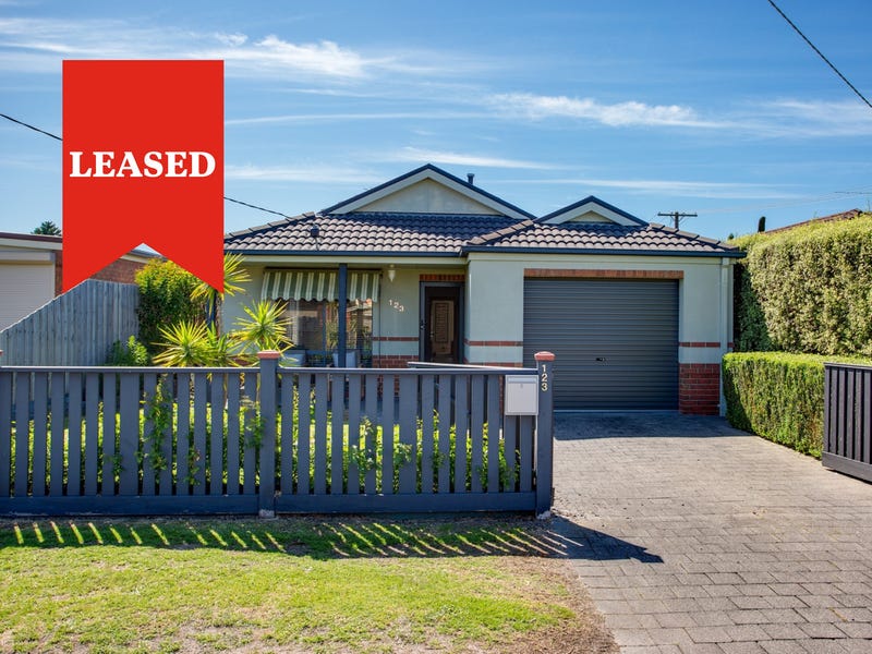123 Second Avenue, Rosebud, VIC 3939