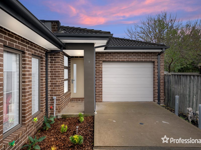 3/18 Buckingham Street, Sydenham, Vic 3037 Property Details