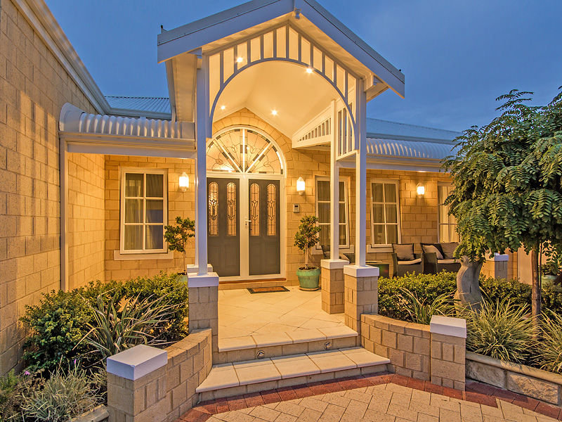 25 Thorpe Street, Rockingham, WA 6168
