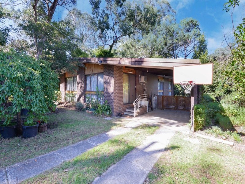 67 Braeside Drive, Launching Place, Vic 3139