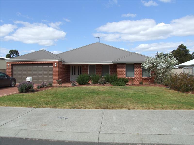 14 Bakewell Street, Donnybrook, WA 6239