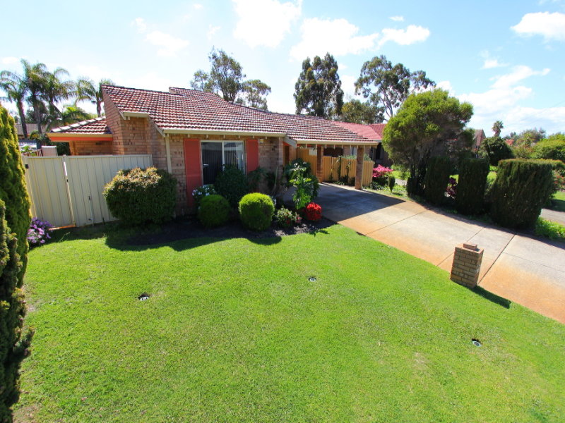 23B Gladstone Road, Leeming, WA 6149 Property Details