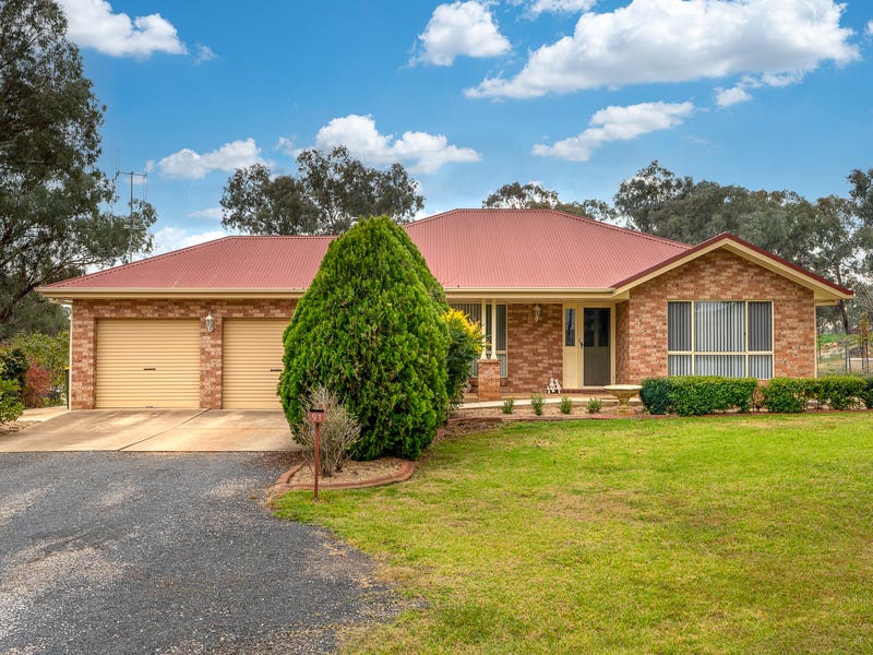 91 South Street, Molong, NSW 2866 House for Sale
