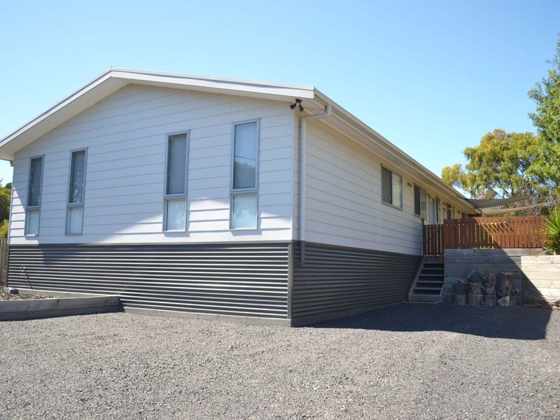 18 Woorak Avenue, Venus Bay, Vic 3956 House for Sale