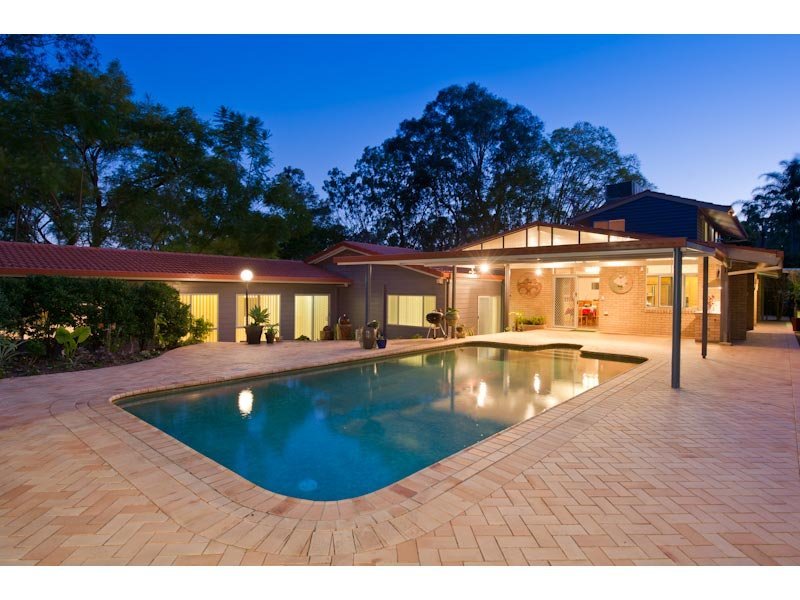 36 Greentrees Avenue, Kenmore Hills, QLD 4069