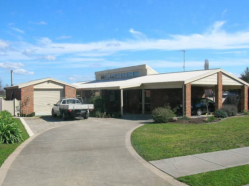 15 Creamery Road, Yinnar, Vic 3869 Property Details