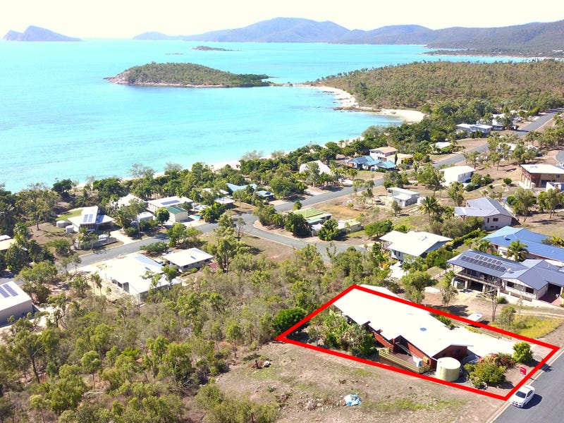 19 Blackcurrent Drive, Hideaway Bay, Qld 4800 House for Sale