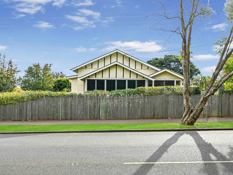 143 Mary Street, East Toowoomba, QLD 4350