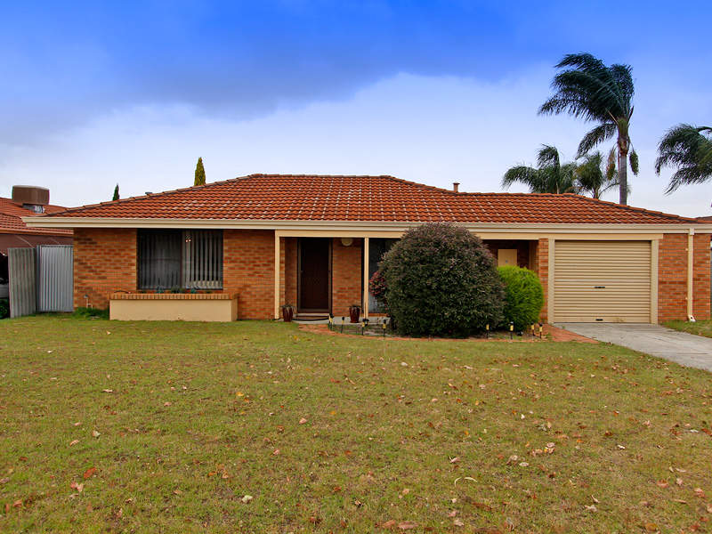 26 Regal Drive, Thornlie, WA 6108 Property Details