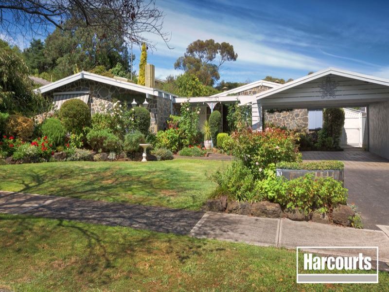 10 Graneel Grove, Berwick, VIC 3806