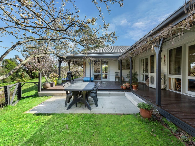 64 Kelvin Grove, Langwarrin, VIC 3910