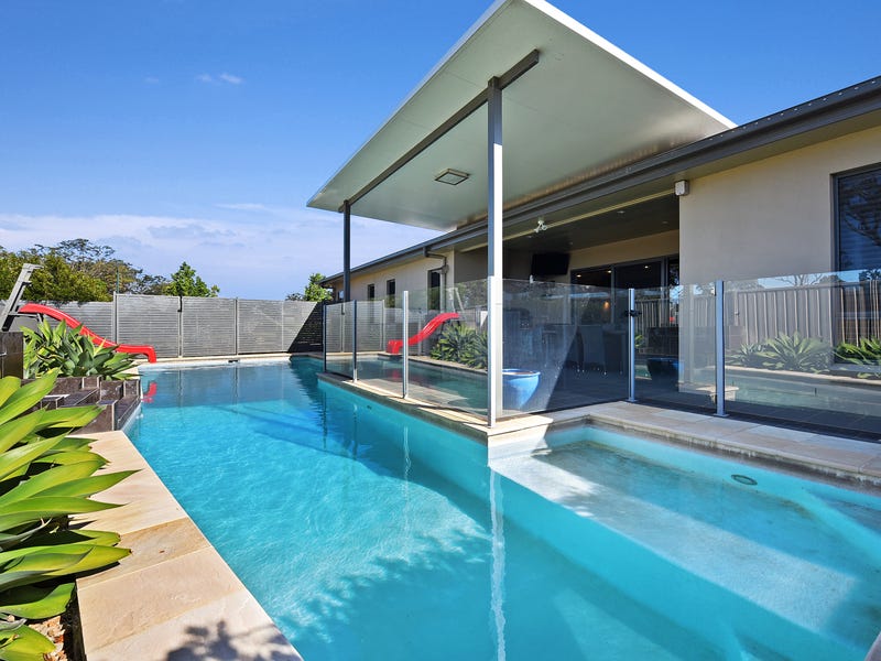 2 Prospect Terrace, Highfields, Qld 4352 Property Details