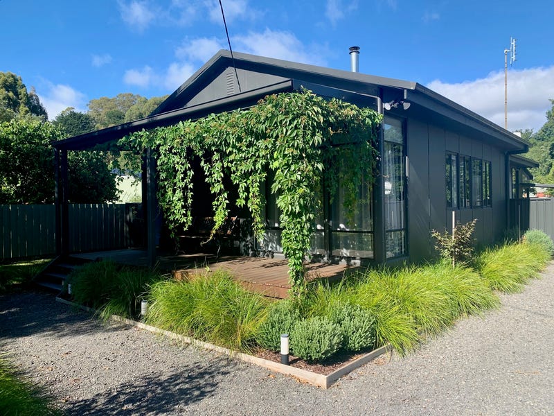 19 Falls Road, Trentham, Vic 3458 House for Rent