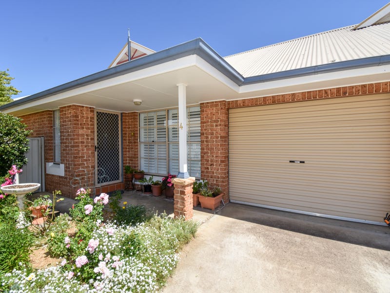 4/125 Stewart Street, Bathurst, NSW 2795