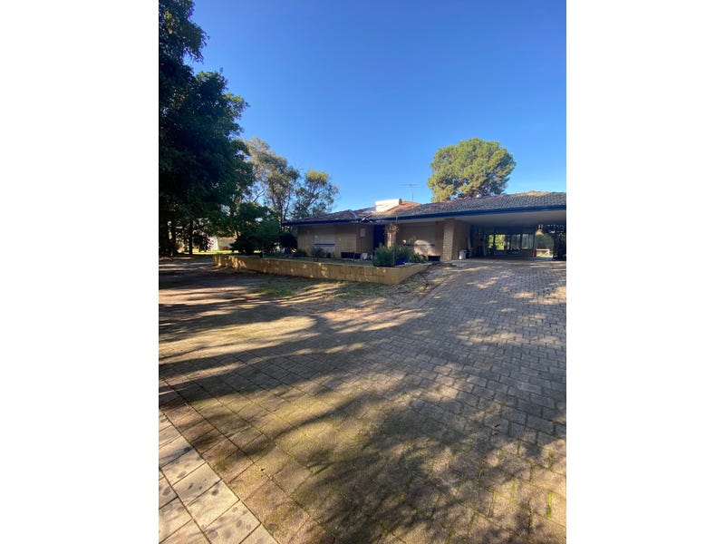 150 Rowley Road, Wandi, WA 6167