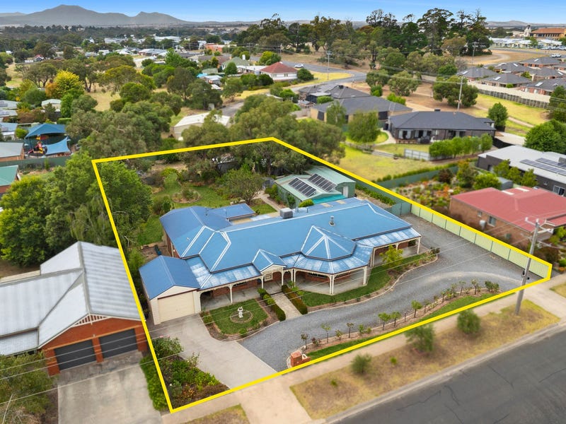 20 Beveridge Street, Ararat, Vic 3377 House for Sale