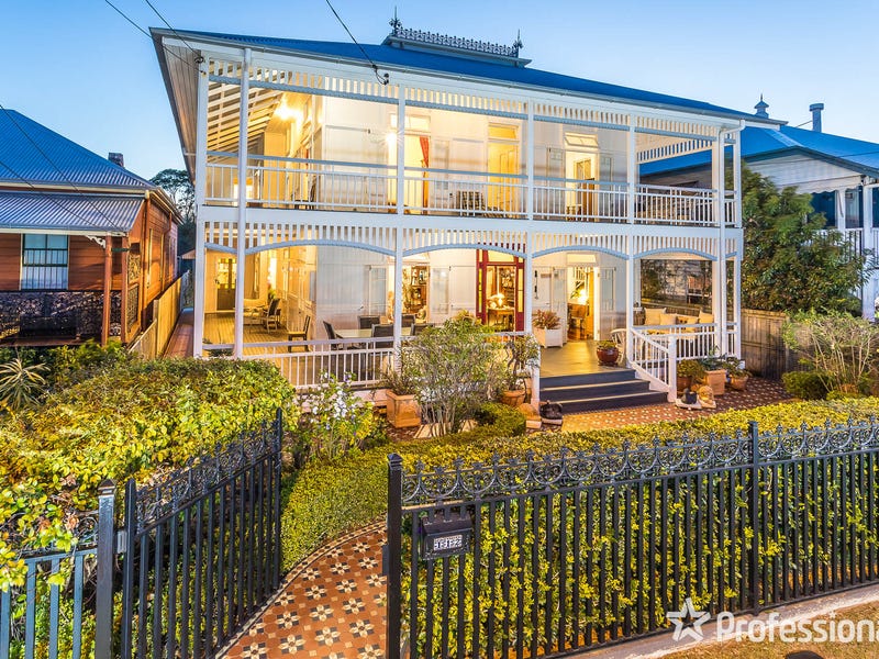 112 Flinders Parade, Sandgate, QLD 4017